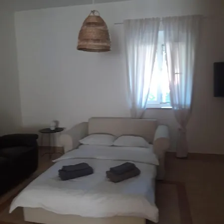 Appartement Toni Lukoran