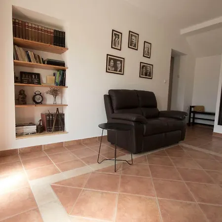 Appartement Toni Lukoran